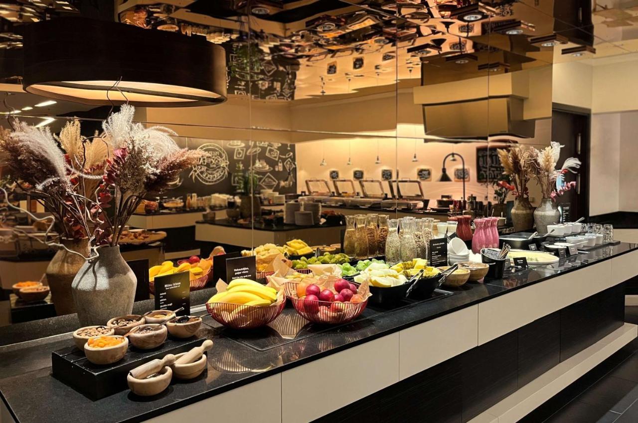Radisson Blu Elizabete Hotel, Riga Ngoại thất bức ảnh