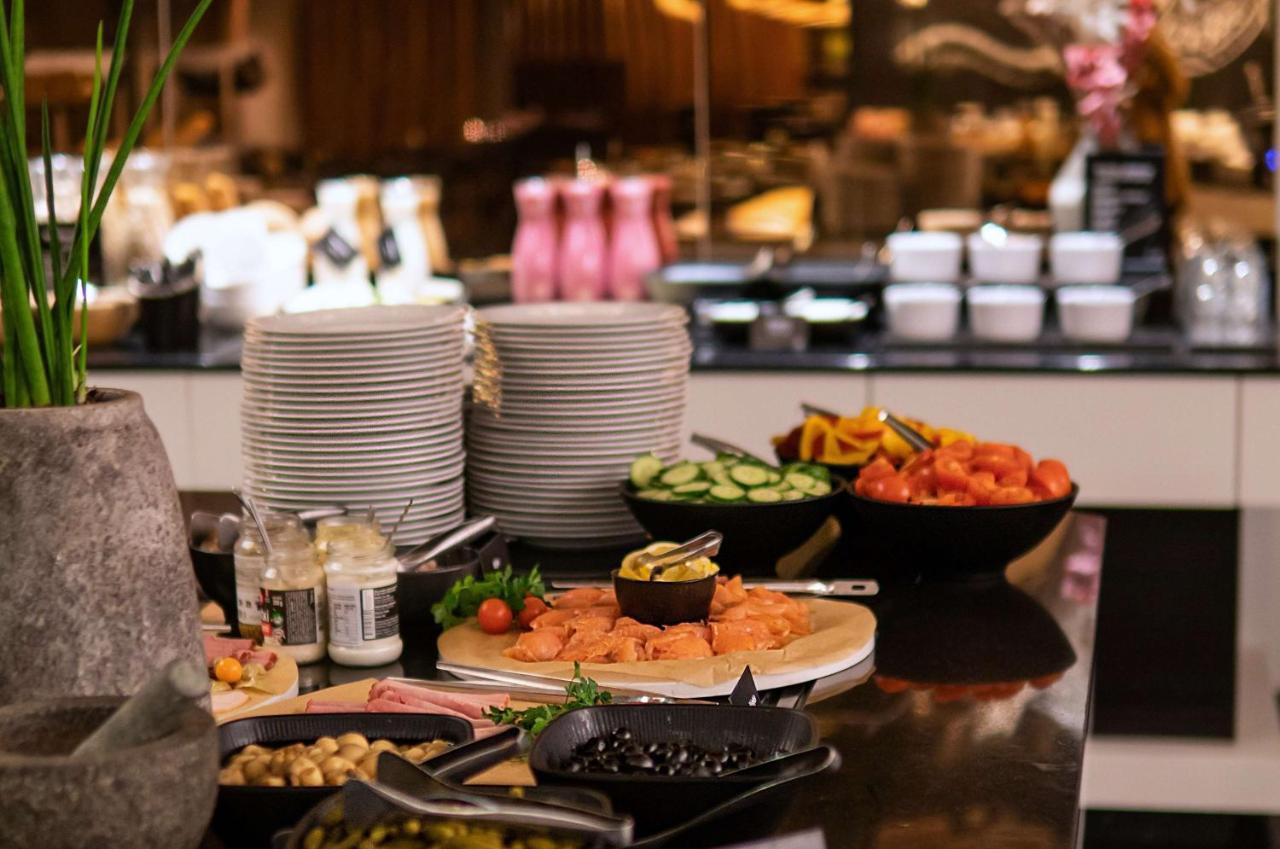 Radisson Blu Elizabete Hotel, Riga Ngoại thất bức ảnh